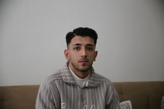 İki bileziğe 3 günlük bebeğini evlatlık verdi