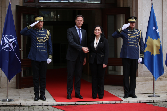 Ukrayna'nın ardından bir ülke daha NATO'nun kapısını çaldı