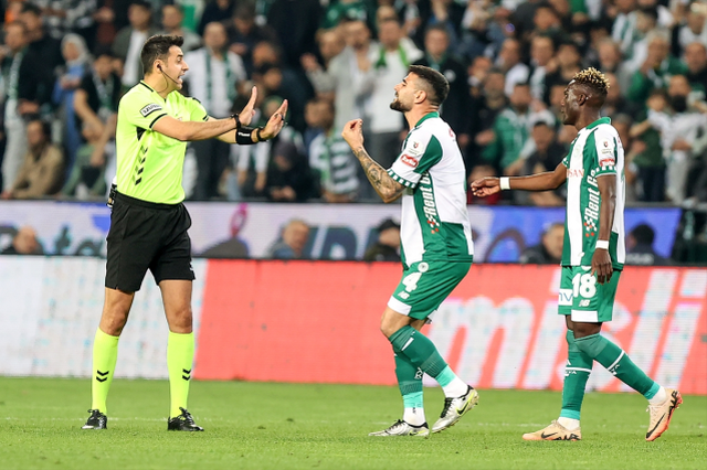 Derbi öncesi darmadağın oldular! Beşiktaş, 9 kişi Konyaspor'a 1-0 yenildi