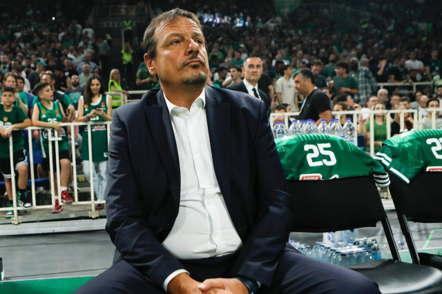EuroLeague'deki Yunan derbisi sonrası olay! Başrolde Ergin Ataman var