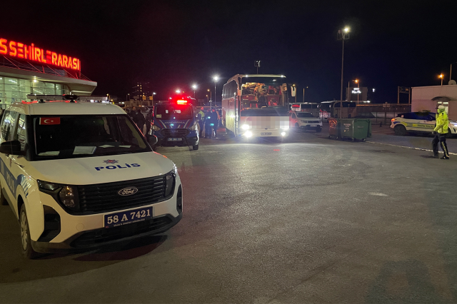 Otobüs sürücüsü kendini ihbar etti, parçalanmış ceset bulundu