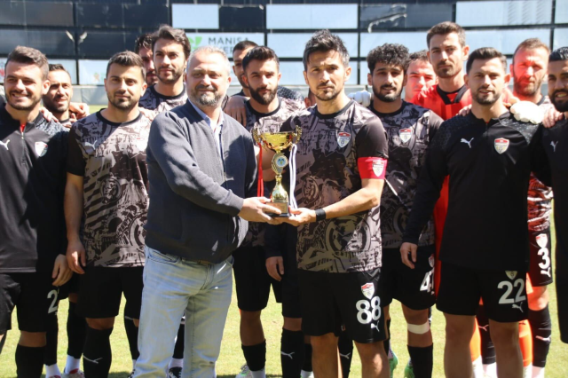 Yakında profesyonel takım kalmayacak! Futbolda fırtına gibi esen ilimiz dibi gördü