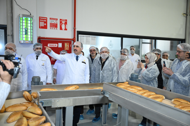 Başkan Altay: 'Fenni Fırın'da En Uygun Fiyata Kaliteli Ekmek Hizmeti Sunuyoruz'