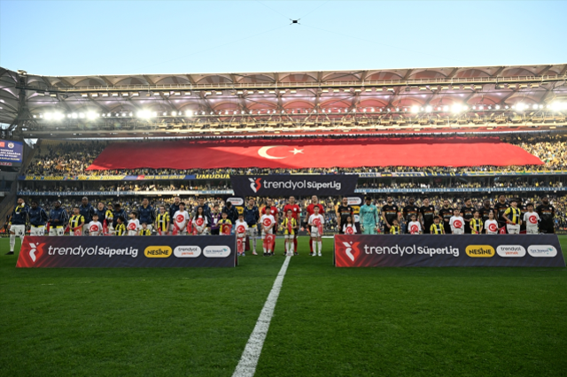 Fenerbahçe, Kayserispor ile 3-3 berabere kaldı