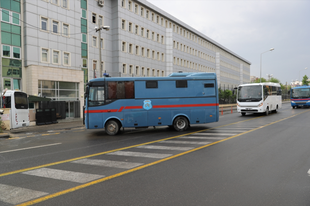 Narin cinayetinde 15 sanık hakim karşısında, duruşma başladı