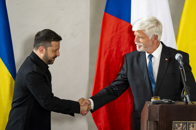Zelenskiy: Ateşkesin her an, hatta bugün bile başlayabileceğine inanıyoruz