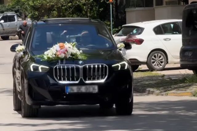 Kadir Ezildi ve Gamze Türkmen mutluluğa 'evet' dedi