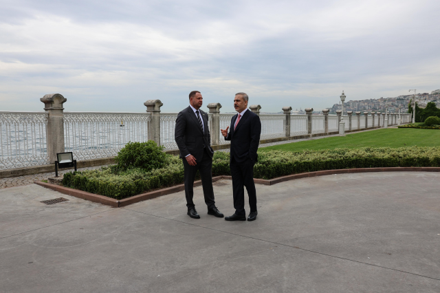 Bakan Fidan ve ABD'li mevkidaşı arasında samimi sohbet