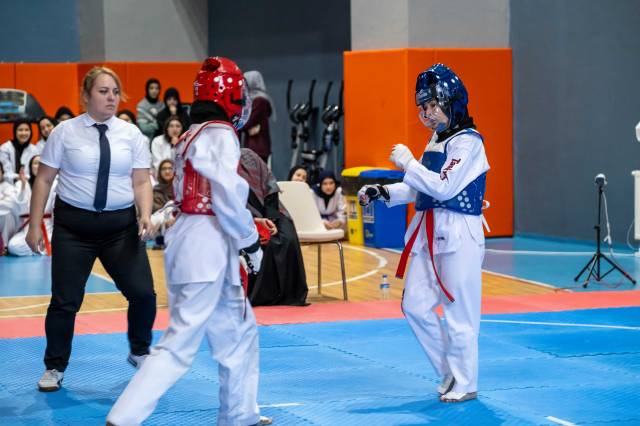 TÜRGEV Ortaöğretim Yurtları Arası Teakwondo Turnuvası Heyecanı