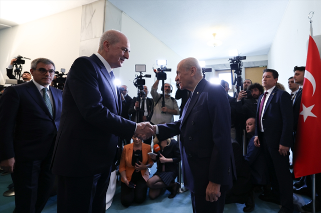 Kurtulmuş'Tan Bahçeli'Ye Ziyaret