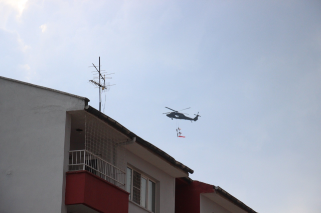 Aydın'da Komandolarla Helikopter Gösterisi