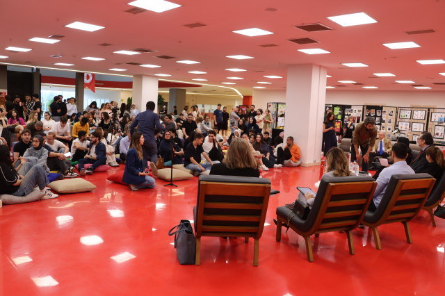 Yapay Zeka ve İş Dünyasının Geleceği Paneli Doğuş Üniversitesi'nde gerçekleşti