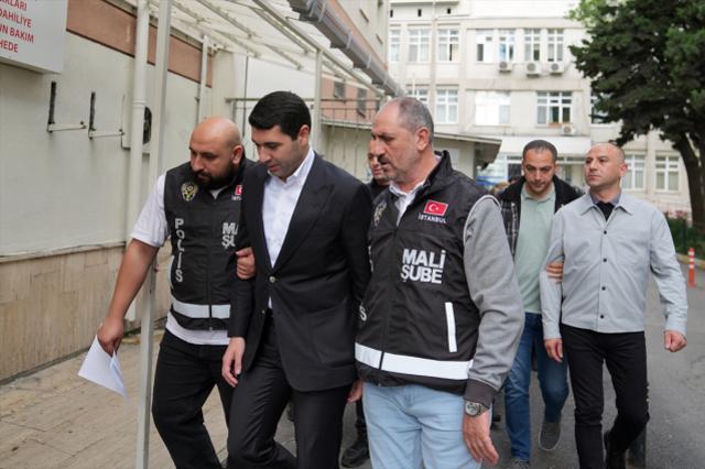 İBB'ye 5. dalga yolsuzluk operasyonu! 47 kişi hakkında gözaltı kararı verildi, 30'u yakalandı