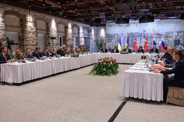 Rusya-Ukrayna barış için İstanbul'da
