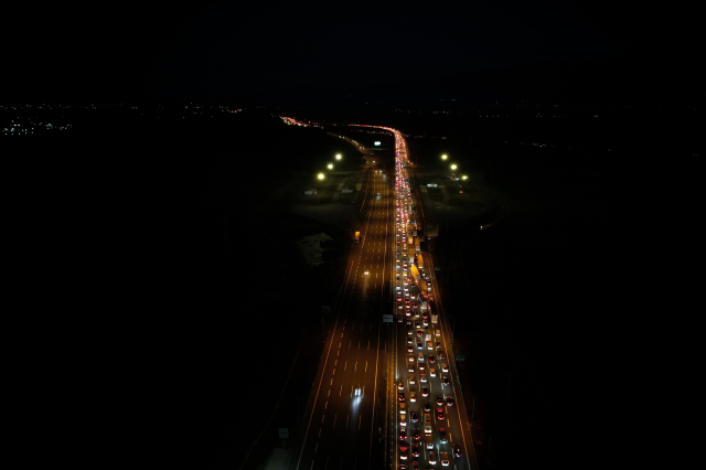 Bayram tatili göçü başladı: Otoyolların kesişim noktasında trafik durdu