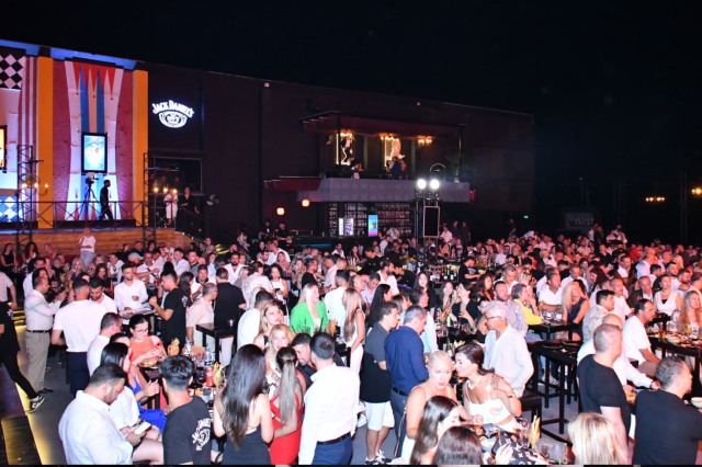 Kıbrıs'ta düzenlenen özel davet sezona damga vurdu