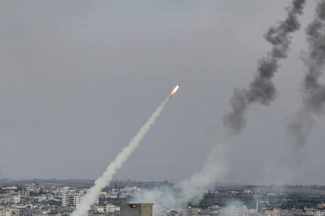 İran'dan okkalı misilleme! İsrail'de 'Sığınaklara gidin' çağrısı yapılıyor