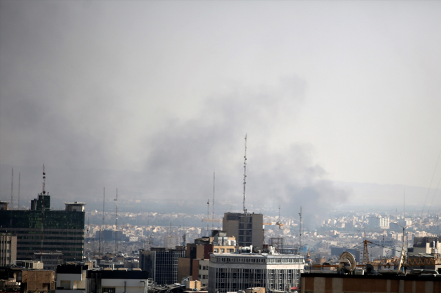 İran'dan okkalı misilleme! İsrail'de 'Sığınaklara gidin' çağrısı yapılıyor