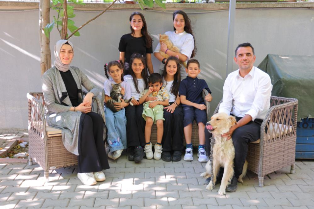 Bakan Tekin, öğretmen çiftin 7 çocuğu olduğunu duyunca şaşırdı! Hemen talimat verdi