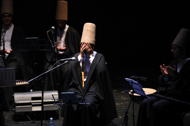 Konya Büyükşehir Belediyesi ekibinden Tunus'ta sema gösterisi