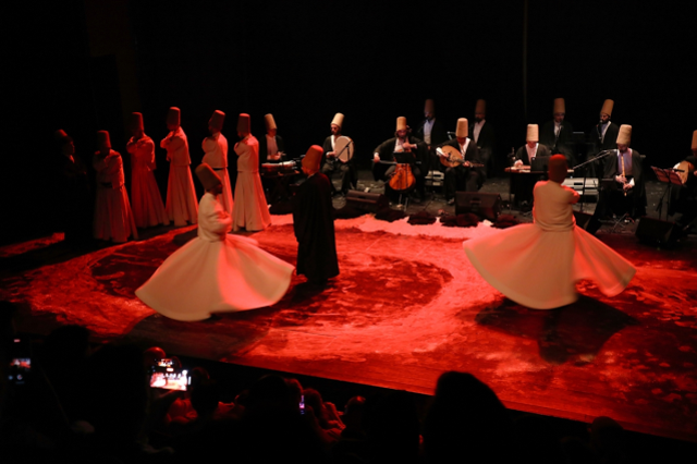 Konya Büyükşehir Belediyesi ekibinden Tunus'ta sema gösterisi