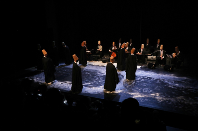 Konya Büyükşehir Belediyesi ekibinden Tunus'ta sema gösterisi