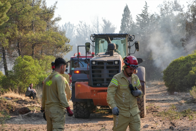 İzmir'de orman 2 gündür yanıyor