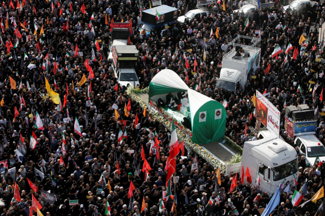 İsrail'in 'öldürdük' dediği 2 kritik isim Tahran'daki cenazede ortaya çıktı