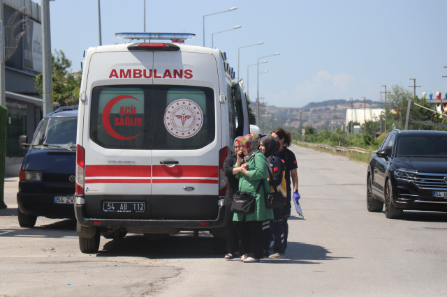 Gemlik depreminden dakikalar sonra fabrikanın tavanı çöktü, 3 işçi göçük altında kaldı
