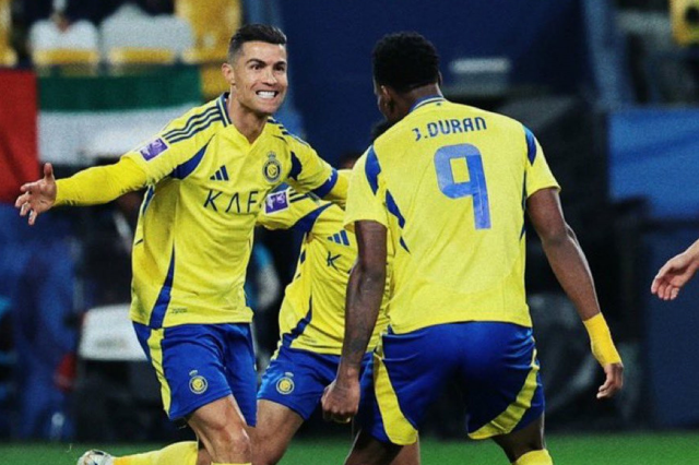 Fenerbahçe, Genç ve Yetkin Golcü Jhon Duran ile Anlaştı