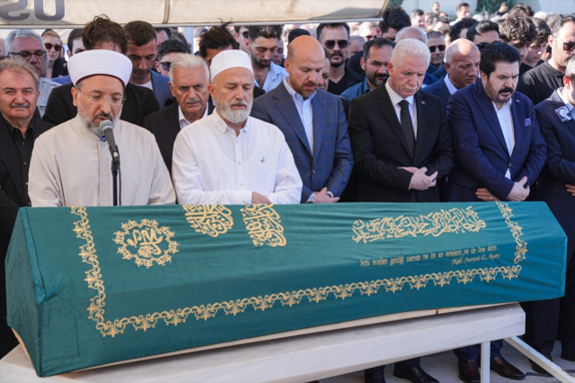 Cumhurbaşkanı Başdanışmanı Yiğit Bulut, İstanbul'da son yolculuğuna uğurlandı