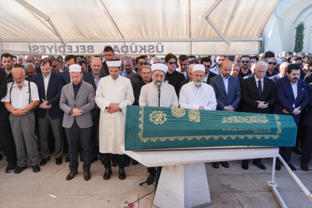 Cumhurbaşkanı Başdanışmanı Yiğit Bulut, İstanbul'da son yolculuğuna uğurlandı