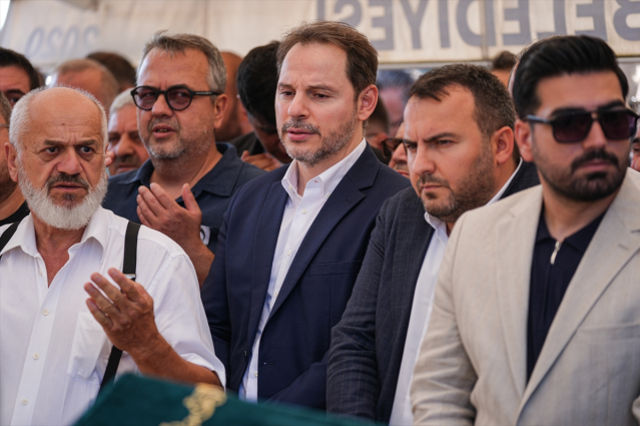 Cumhurbaşkanı Başdanışmanı Yiğit Bulut, İstanbul'da son yolculuğuna uğurlandı