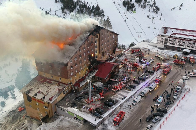 Acılı anneden duruşmaya damga vuran sözler: Siz ölmeyin, her gün '78 kişinin katiliyim' diye inleyin