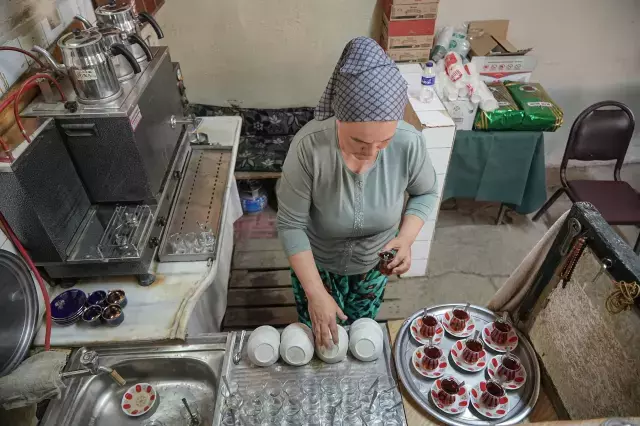 Mahalle 1 günlüğüne kadınlara emanet edildi