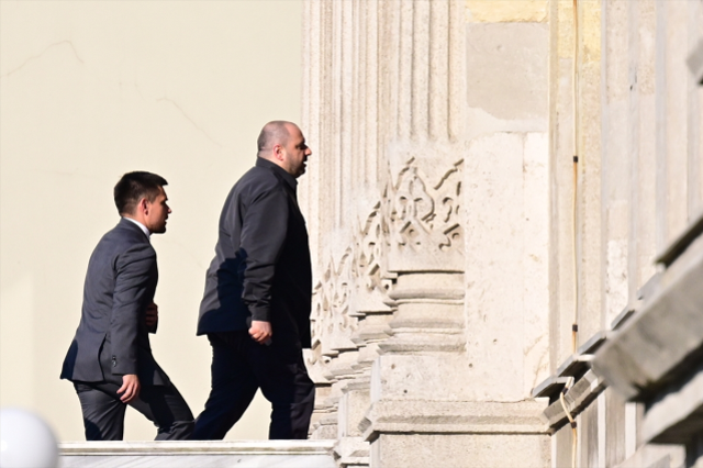 Barış için yine masadalar! İstanbul'da tarihi zirve başladı