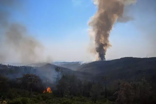 Uşak, Kahramanmaraş ve İzmir Bornova'da yangınlar söndürüldü