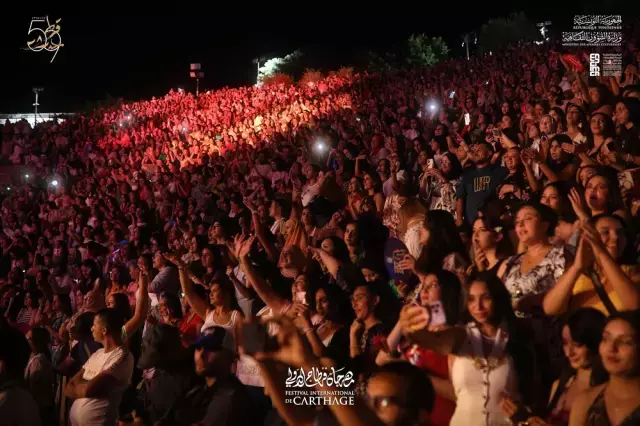 Kartaca Uluslararası Festivali'nde Türk sanatçılar salonu ayağa kaldırdı