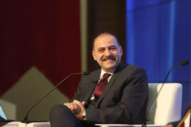 Ulaştırma ve Altyapı Bakan Yardımcısı Ömer Fatih Sayan Ulaştırma ve Altyapı Bakan Yardımcısı Ömer Fatih Sayan