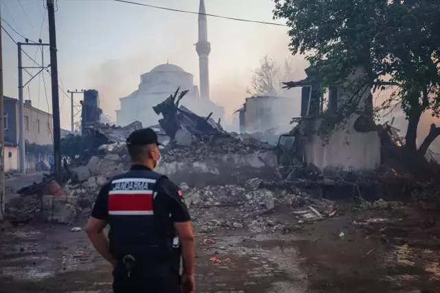 Çanakkale'de gözaltı sayısı 4'e yükseldi