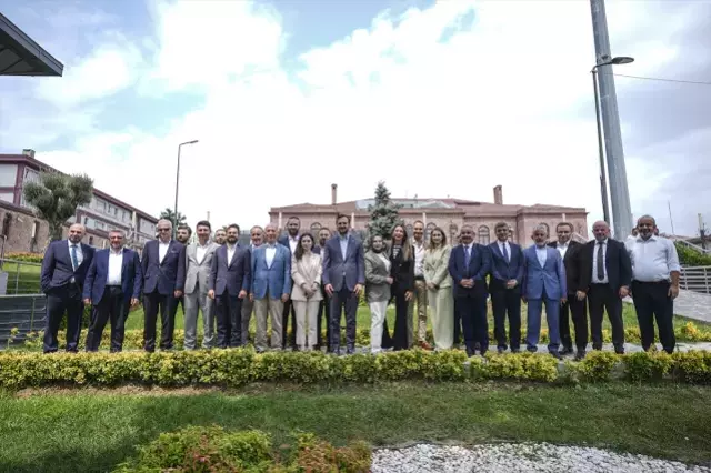 İstanbul'da son durum ne? Abdullah Özdemir, ellerindeki son anket sonuçlarını paylaştı