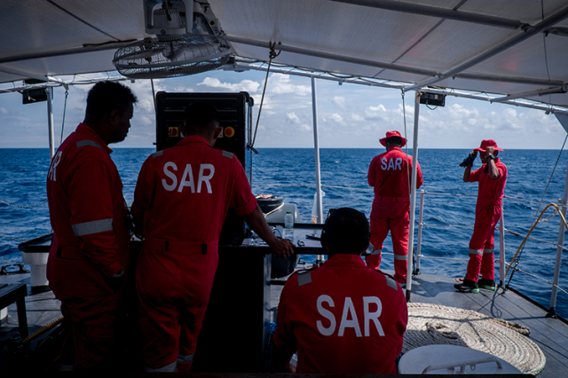 Malezya'da teknesi batan Türk kaptan, 40 saat boyunca yüzerek hayata tutundu