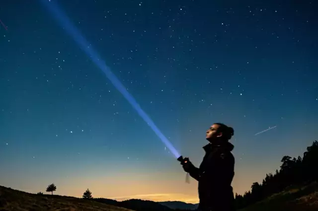 Perseid meteor yağmuru Türkiye semalarında büyüledi
