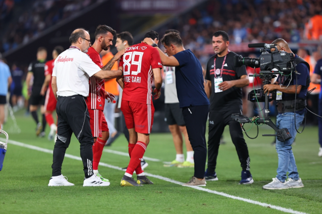 Emre Belözoğlu: Cesur ve Kararlı Bir Kimlikle Geri Dönüşü Hedefliyoruz