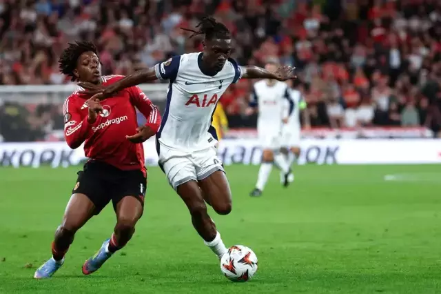 Galatasaray ve Yves Bissouma: Anlaşma Kapıda, Tottenham ile Görüşmeler Son Aşamada