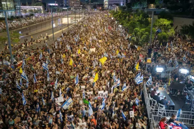 İsraillilerin sabrını taşırdı! Binlerce kişi meydanlara döküldü