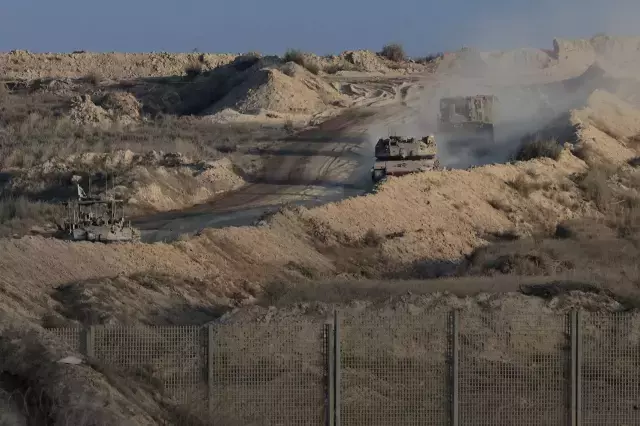 İsrail, Gazze'yi yakıp yıkıyor! İşgal başladı, 66 kişi saldırılarda hayatını kaybetti