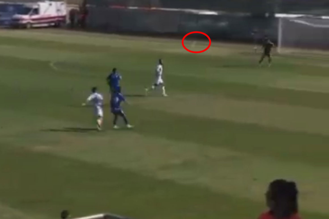 Muğlasporlu futbolcunun kendi kalesine attığı golü görmeniz lazım