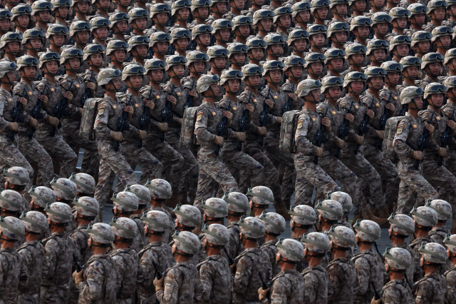 Çin'den gövde gösterisi! Zafer Günü'nü görkemli askeri geçit töreniyle kutladı