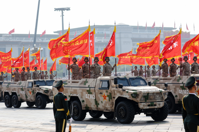 Çin'den gövde gösterisi! Zafer Günü'nü görkemli askeri geçit töreniyle kutladı